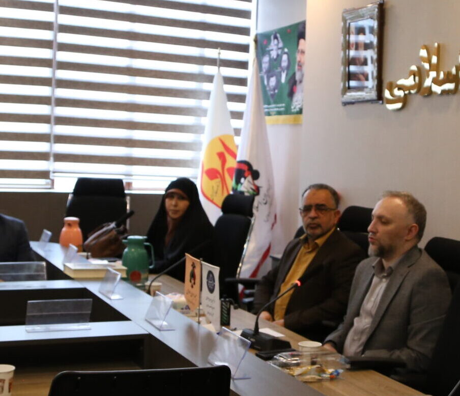 محمدحسین عظیمی دبیرکل جبهه ایران اسلامی
