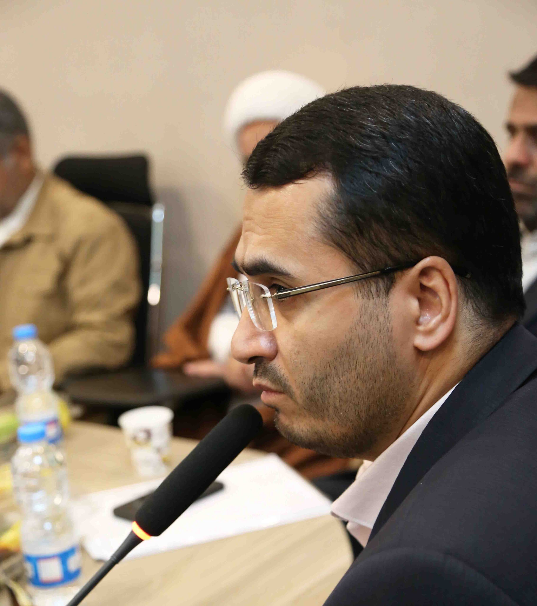 روح الله متفکر آزاد