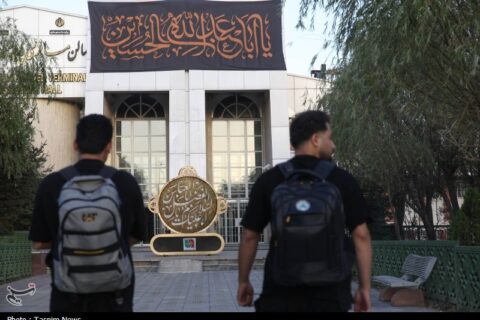 استقرار مرکز جامع خدمات ارتباطی در مرز تمرچین برای اربعین