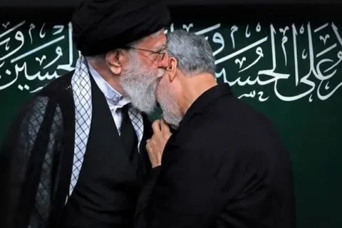 رهبر شهید انقلاب و حاج قاسم سلیمانی